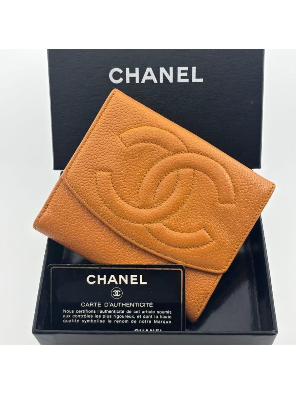 Chanel Wallet Jumbo CC Logo Caviar Snap Bifold